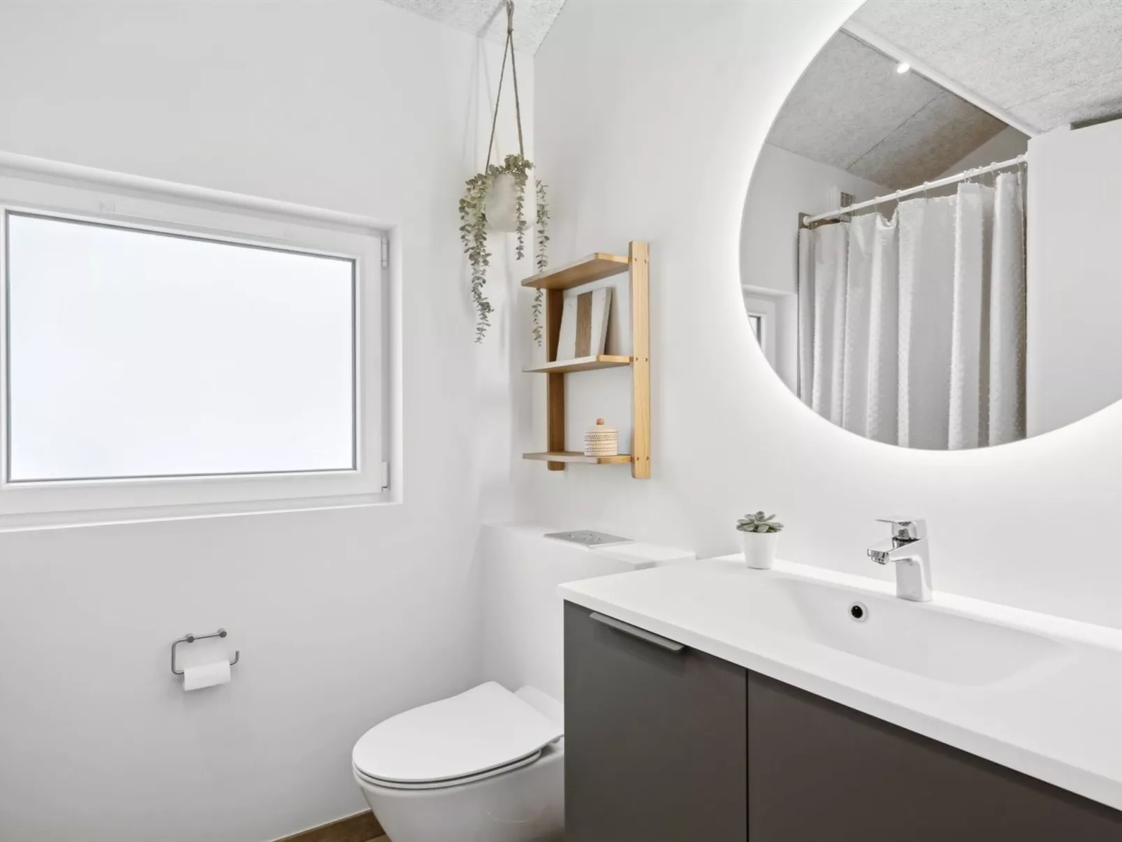 "Marinus" - 800m from the sea-Binnen