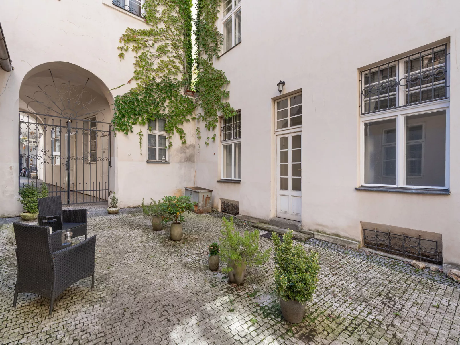 Old Town home-Buiten