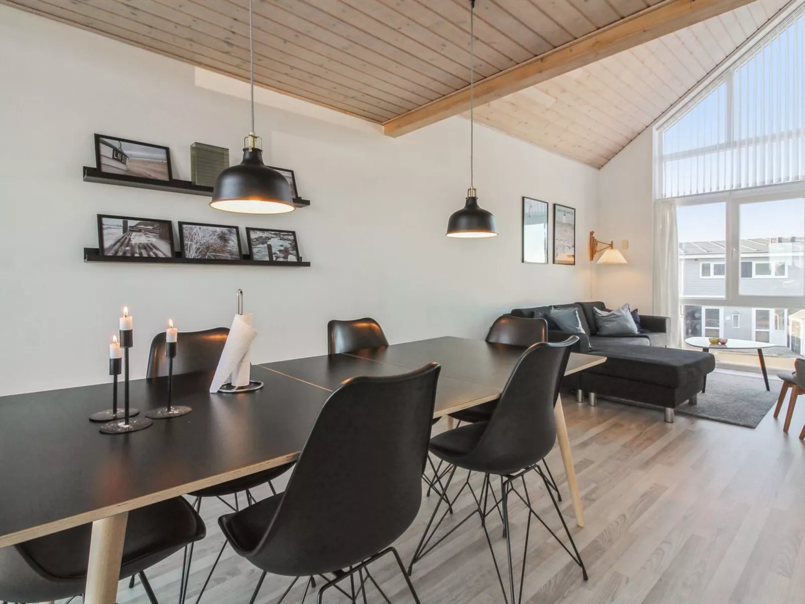 "Truls" - 700m from the sea-Binnen