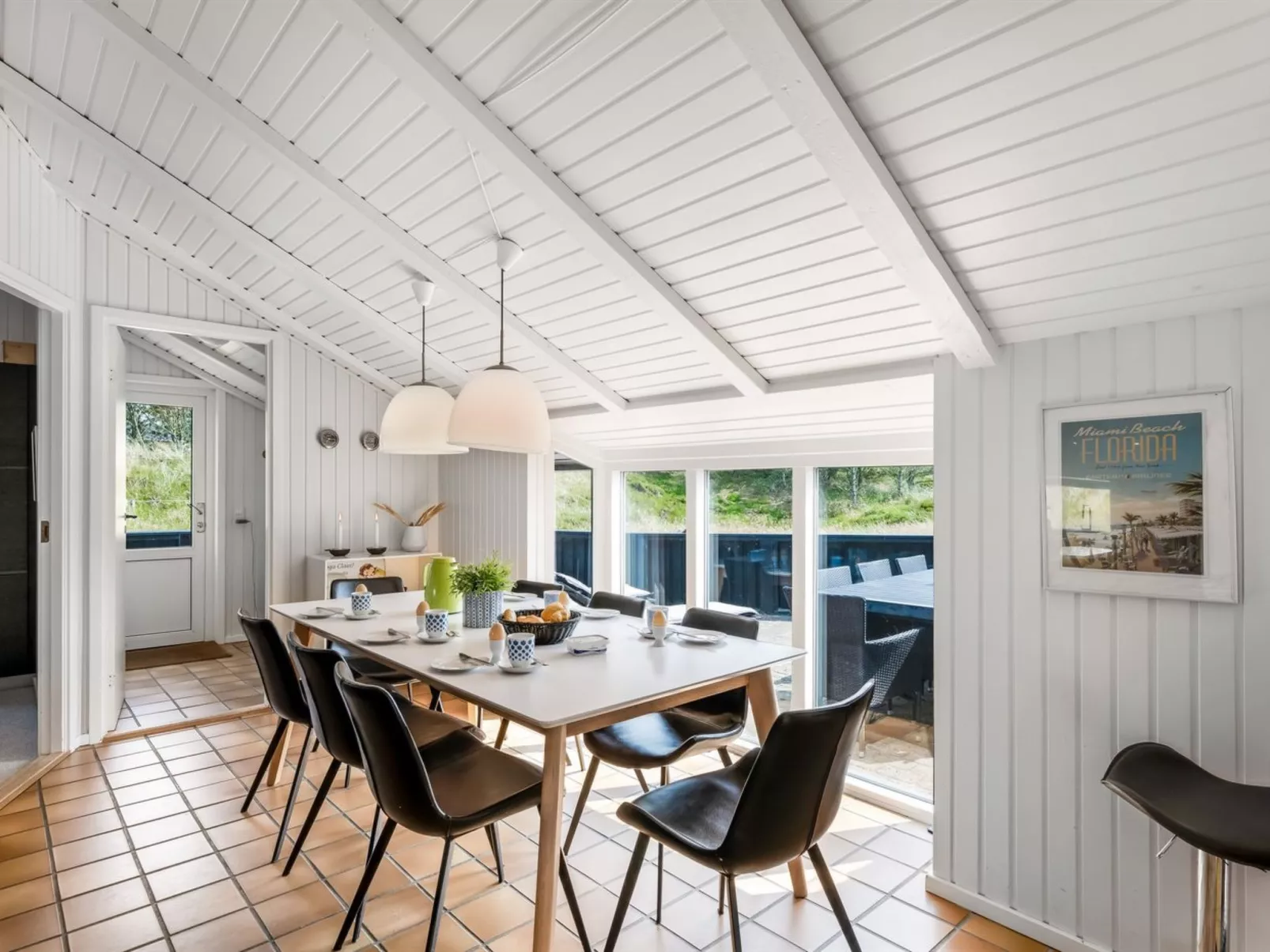 "Emin" - 700m from the sea-Binnen