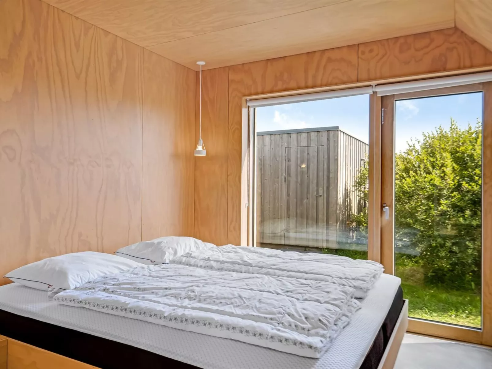 "Onni" - 250m from the sea-Binnen