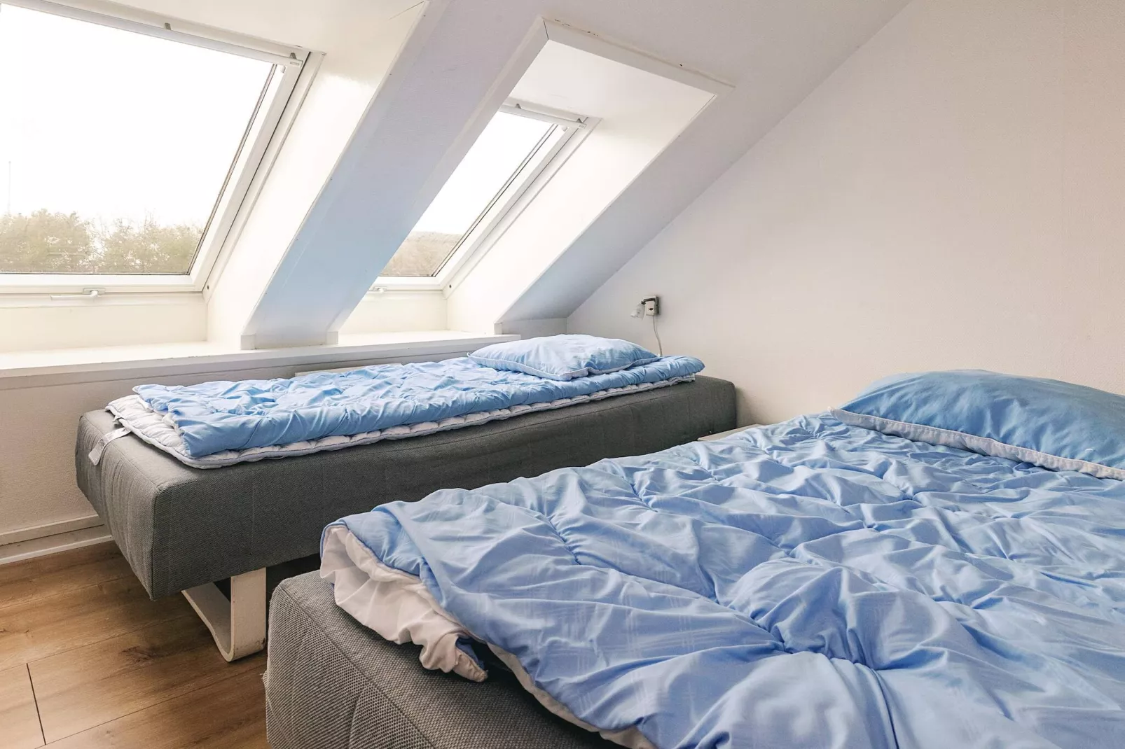 Zeezijde ontsnapping met uitzicht -- By Traum Ferienwohnungen-Binnen