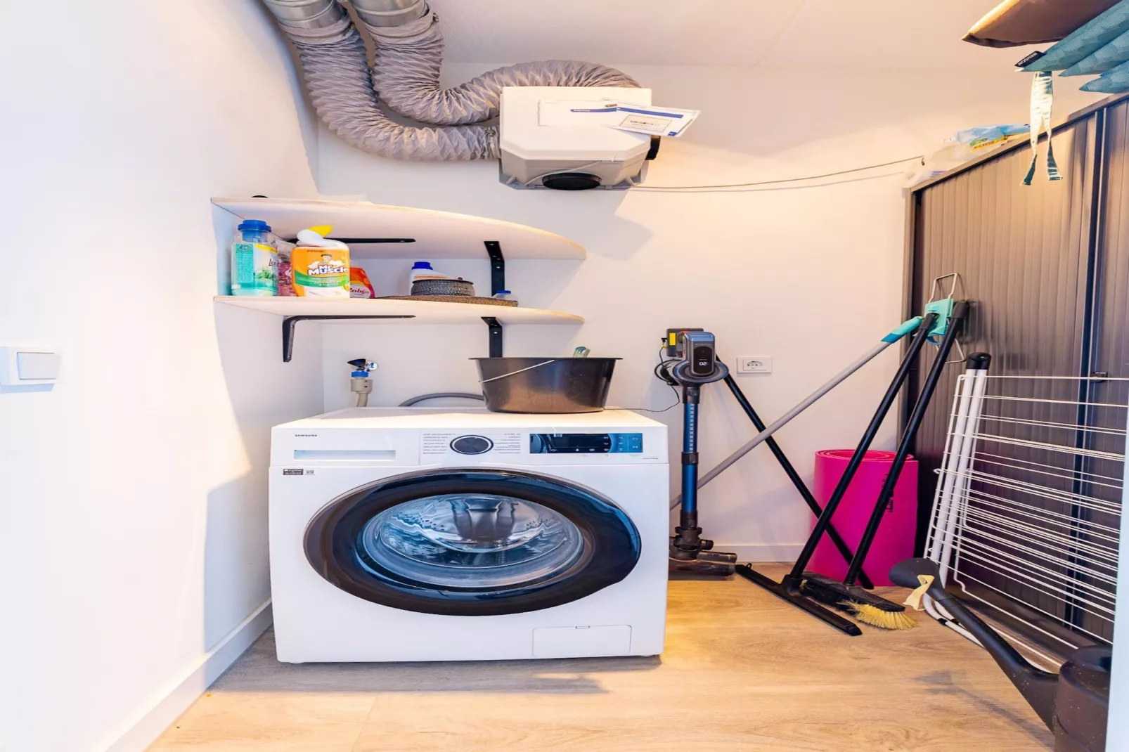 Luxe appartement Vista Maris 'Somaris' - Havenweg 8-50  Sint-Annaland-Faciliteiten