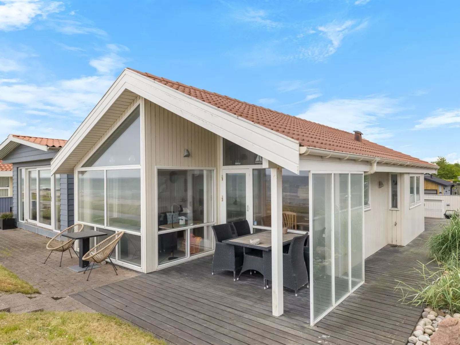 "Aswith" - 5m from the sea-Buiten