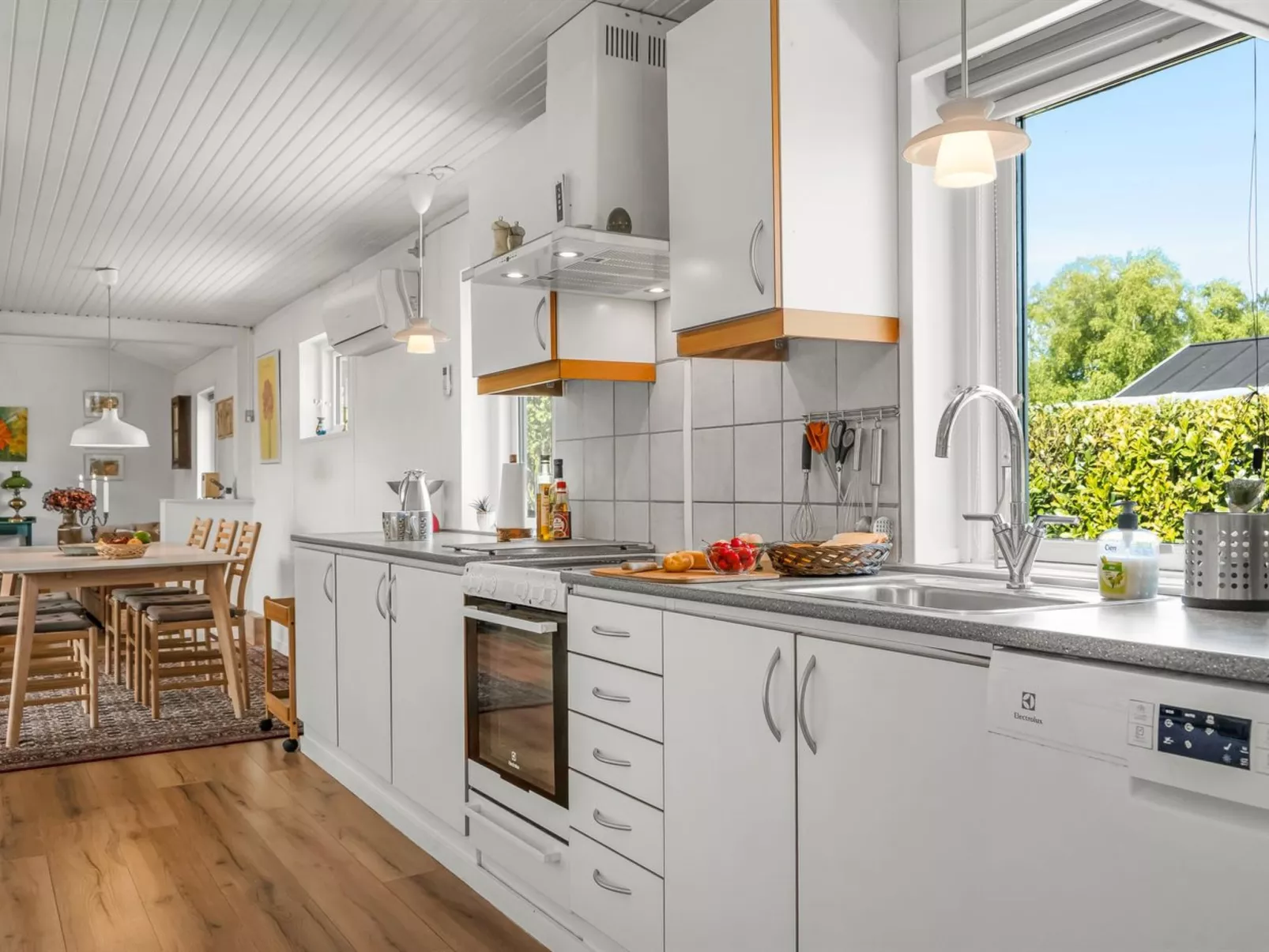 "Meindor" - 240m to the fjord-Binnen