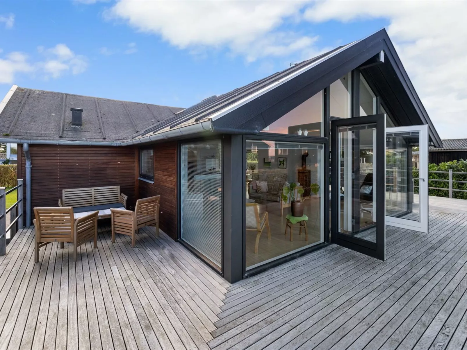 "Berner" - 40m from the sea-Buiten