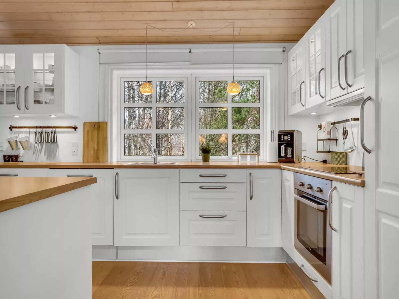 "Eikka" - 1km from the sea-Binnen