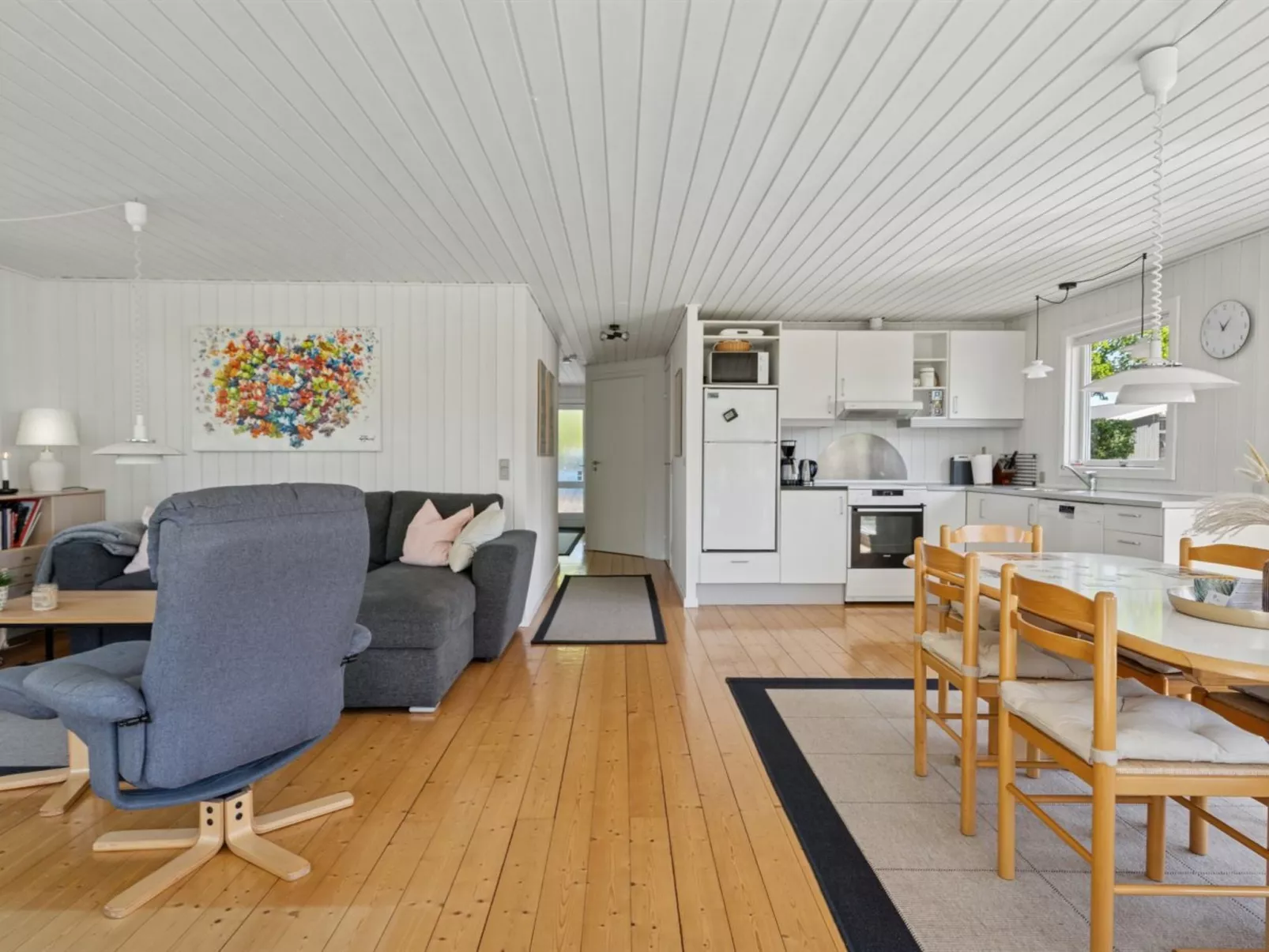 "Conradine" - 600m from the sea-Binnen