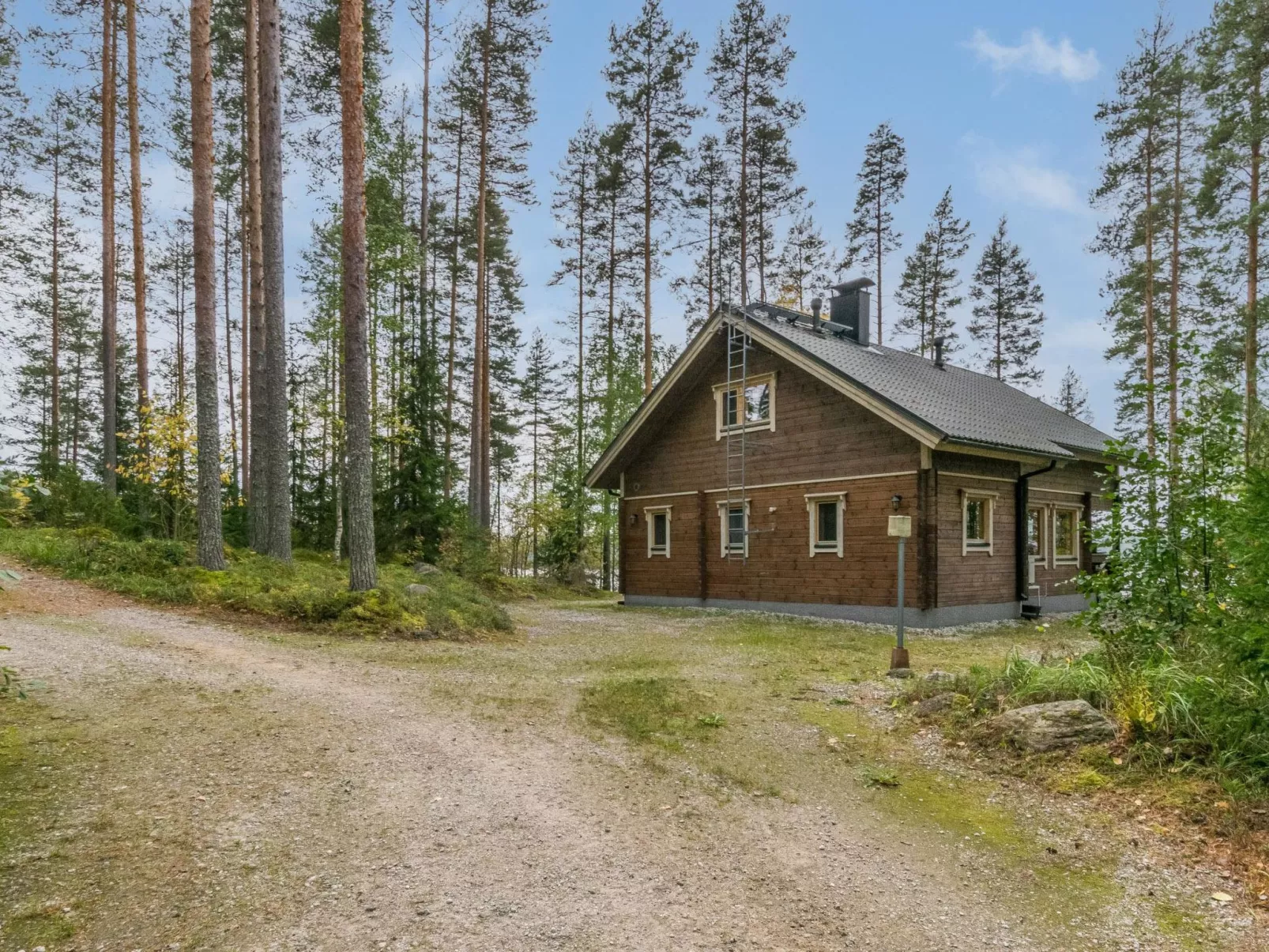 Metsola / huilinpaikka-Binnen