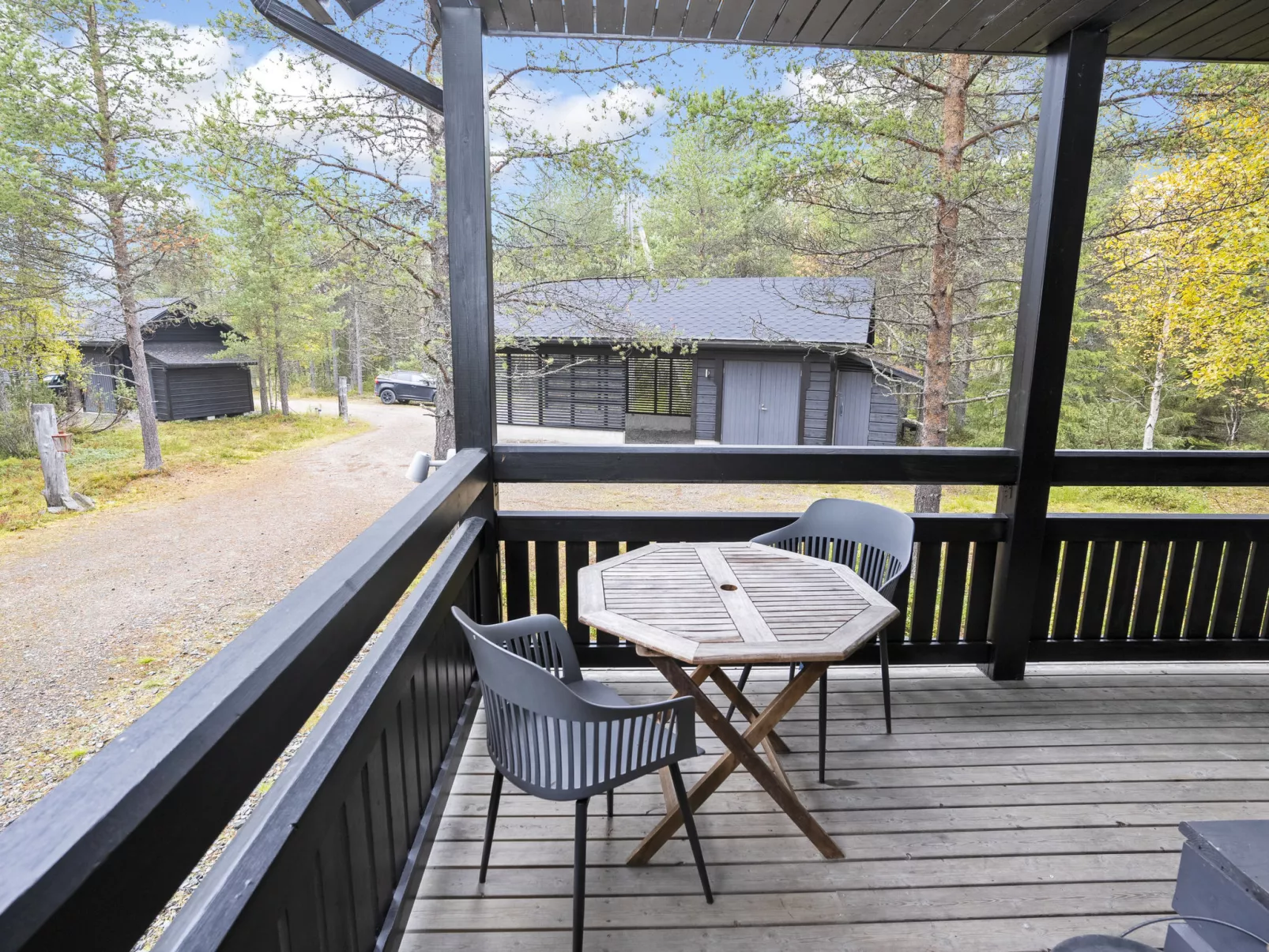 Vuosselin kataja 5-Binnen