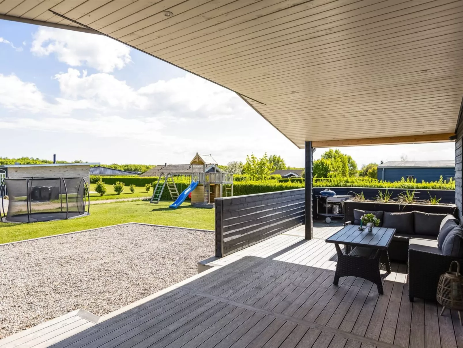 "Helmtrud" - 700m from the sea-Buiten