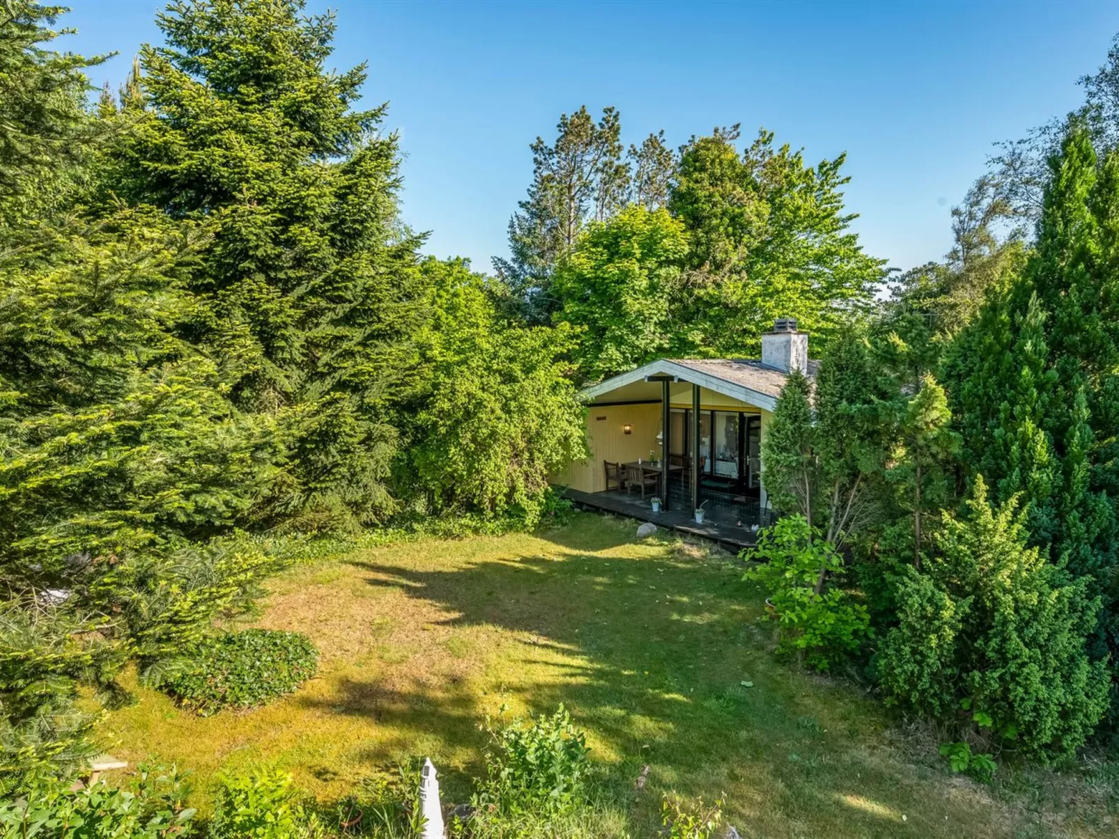 "Tenaya" - 200m to the fjord-Buiten