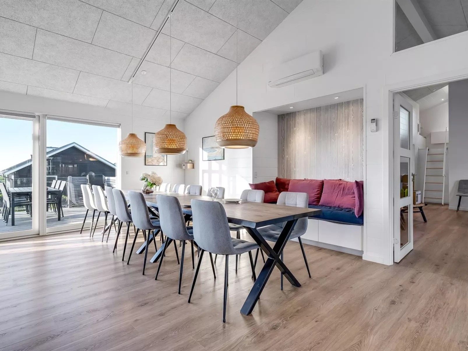 "Finulf" - 300m from the sea-Binnen