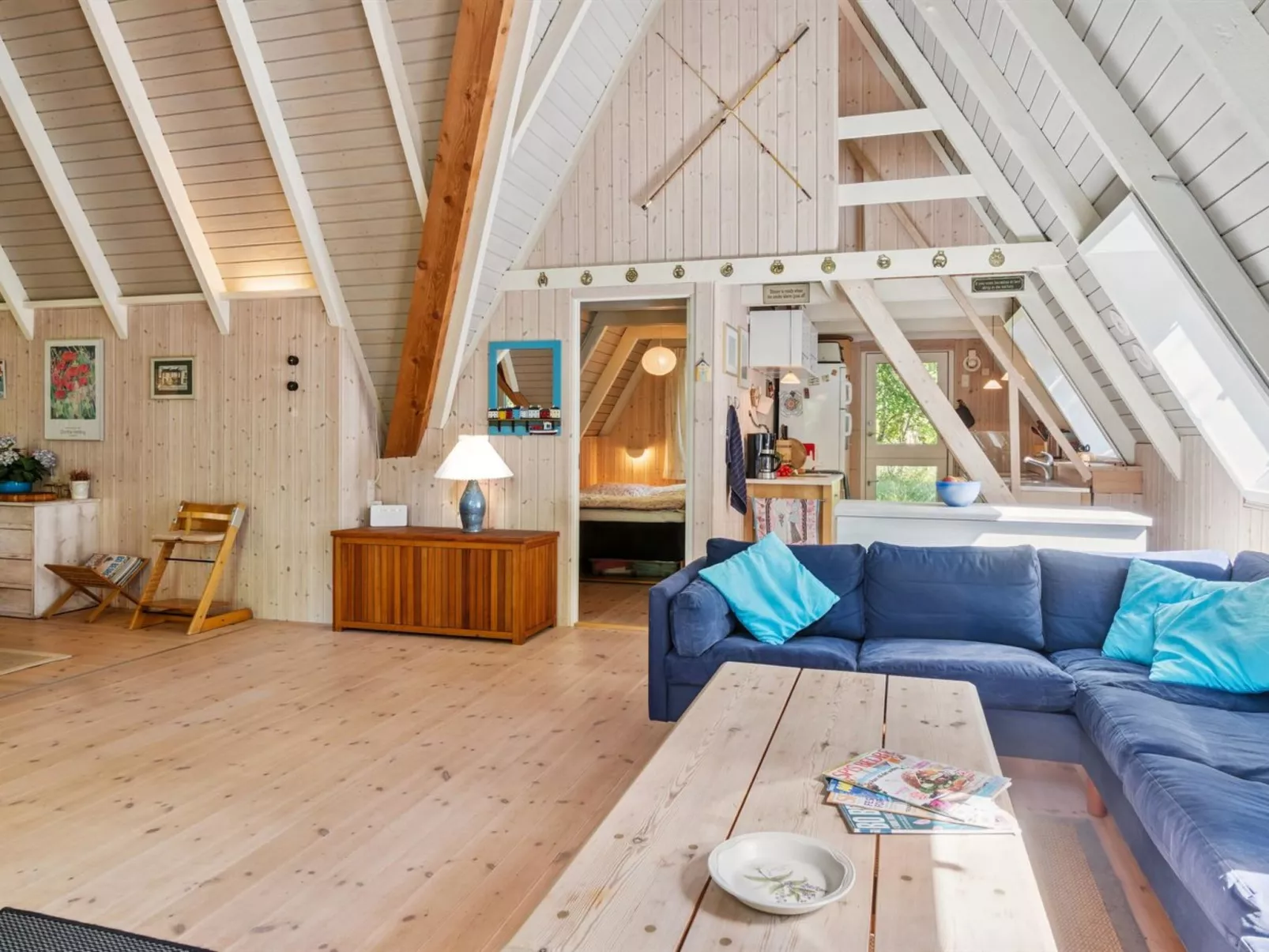 "Thrond" - 500m from the sea-Binnen