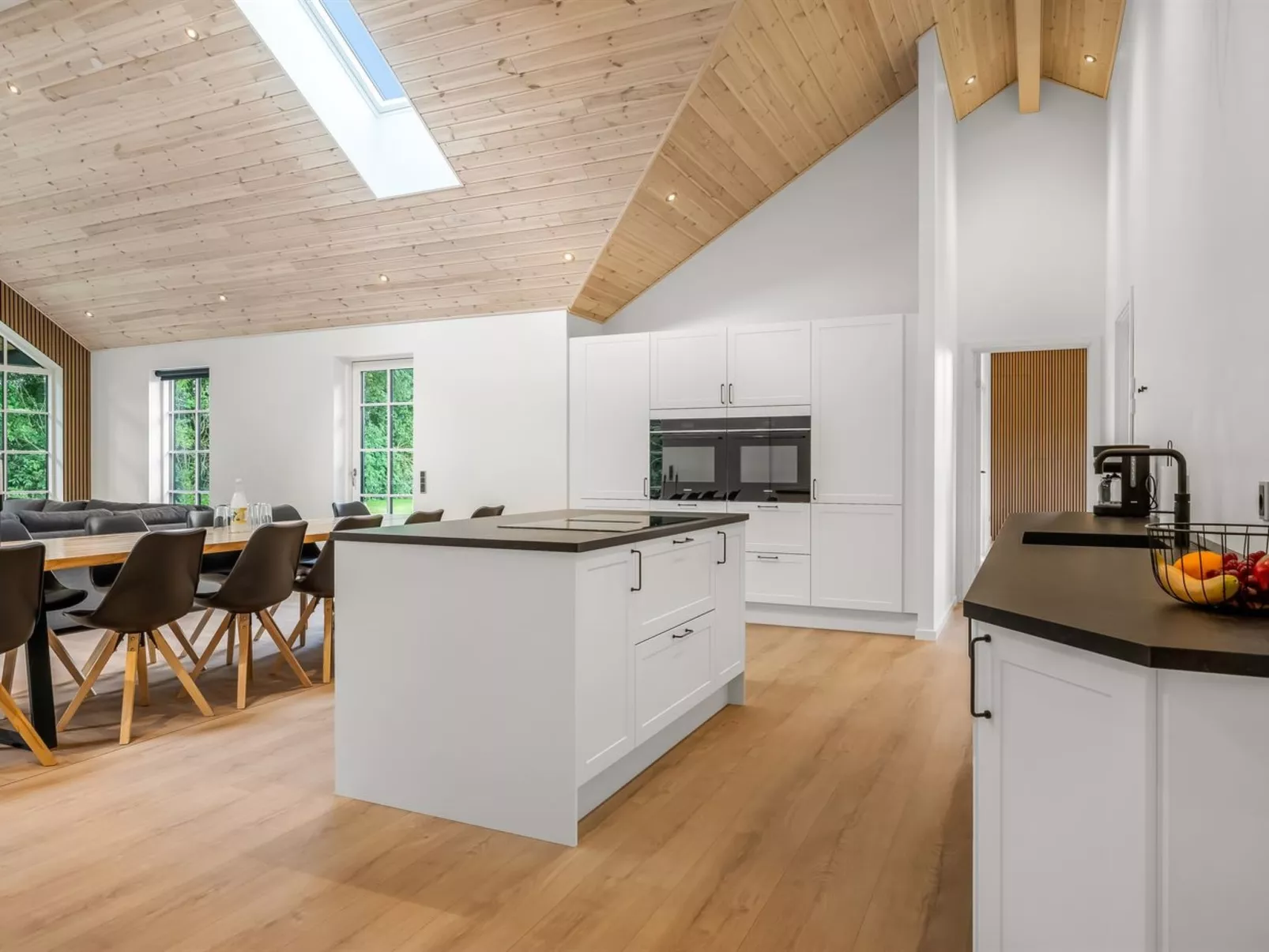 "Osa" -  from the sea-Binnen