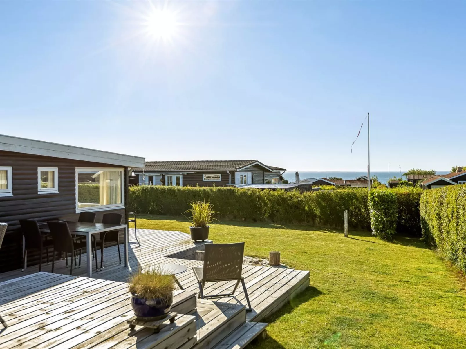 "Raymond" - 175m from the sea-Buiten