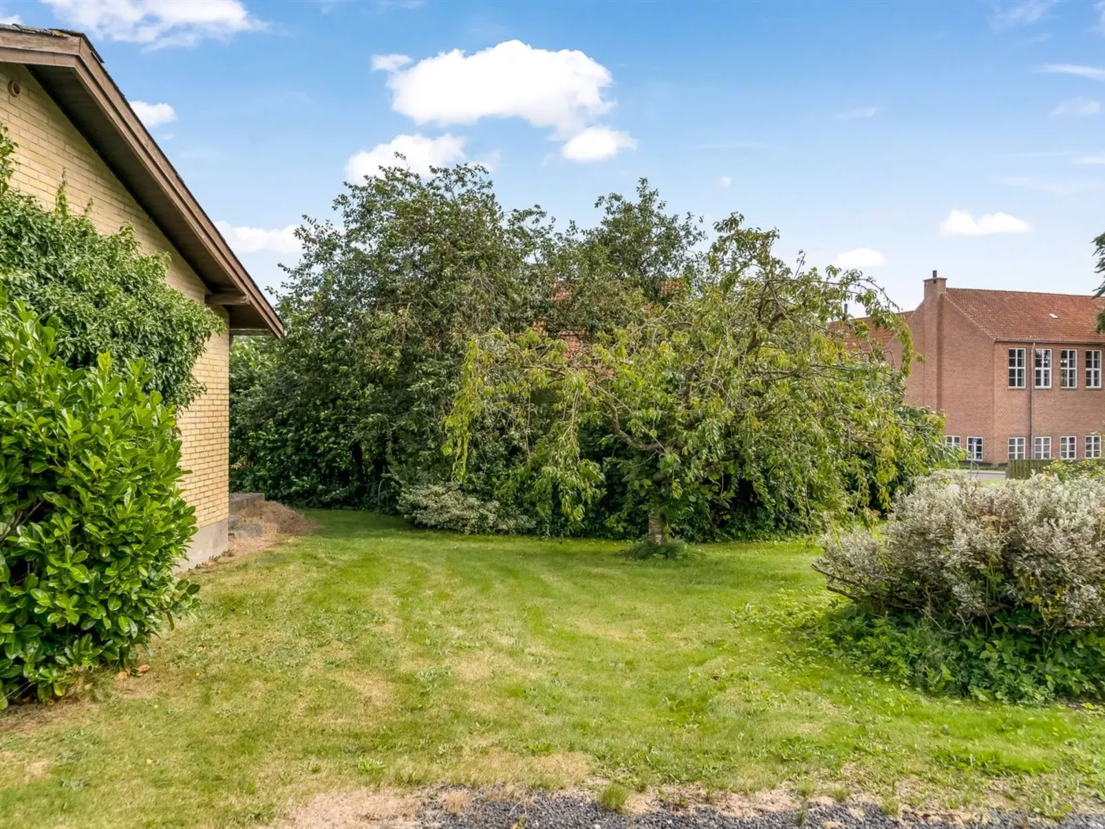 "Ilmo" - 1.9km from the sea-Buiten