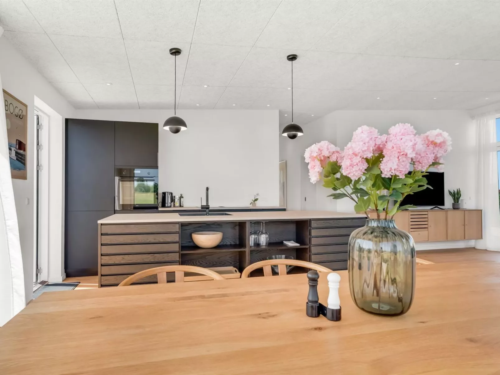 "Milena" - 1.5km from the sea-Binnen