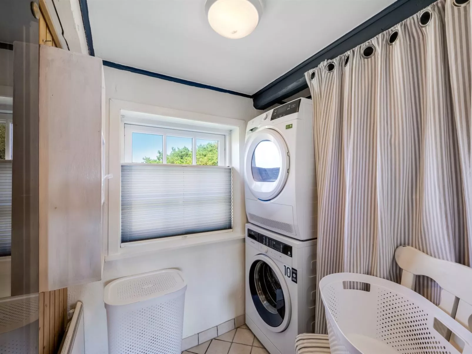 "Reinhard" -  from the sea-Binnen