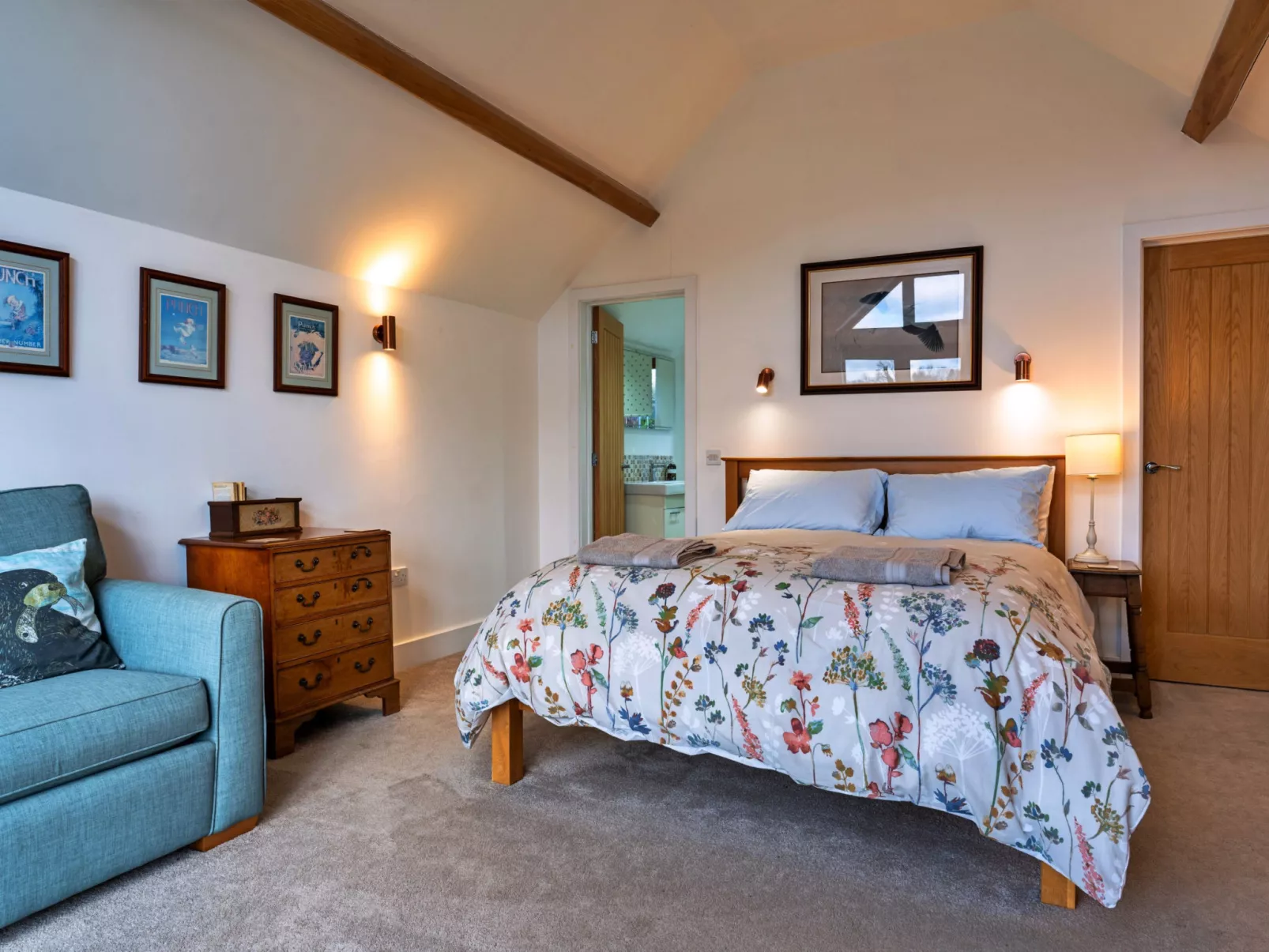 Lower Netherdowns-Binnen