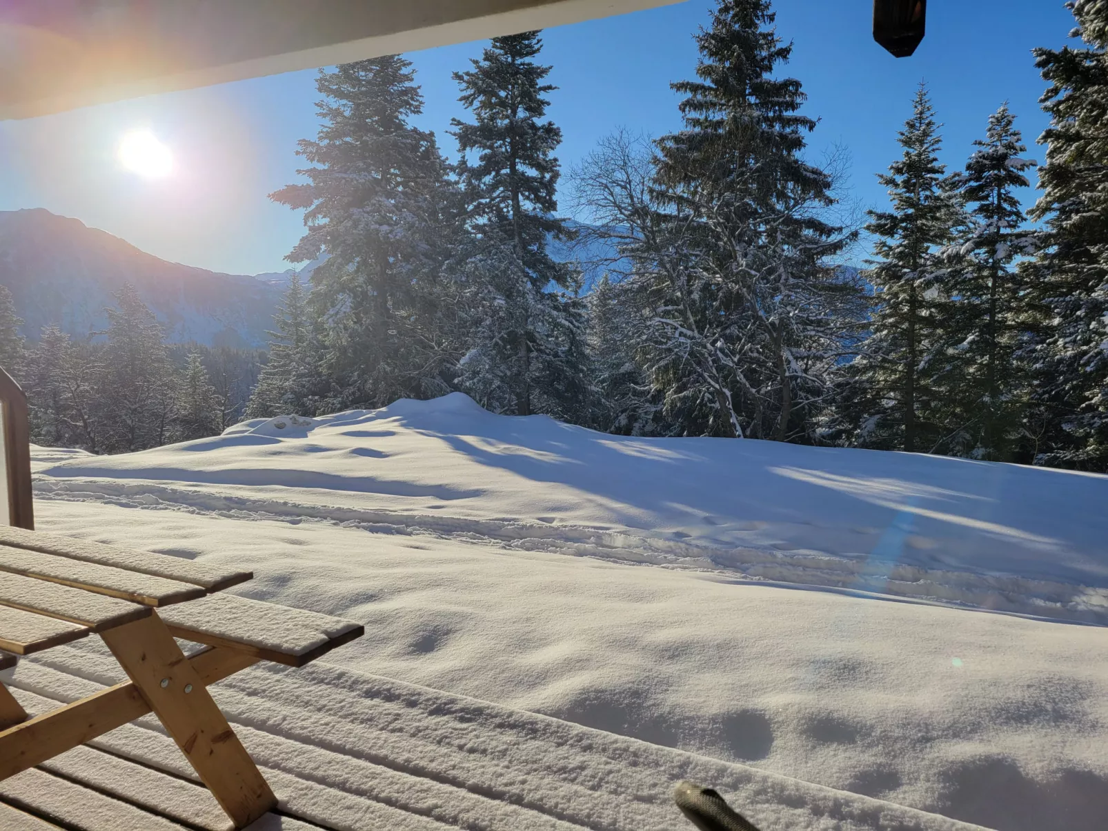 V du Bachat Arolles A-Buiten