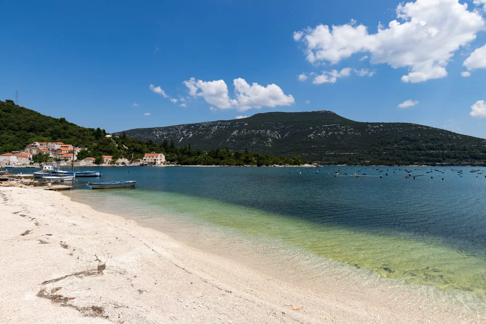 Holiday Home Monika - Two Bedroom Holiday Home with Terrace and Sea View-Sfeer