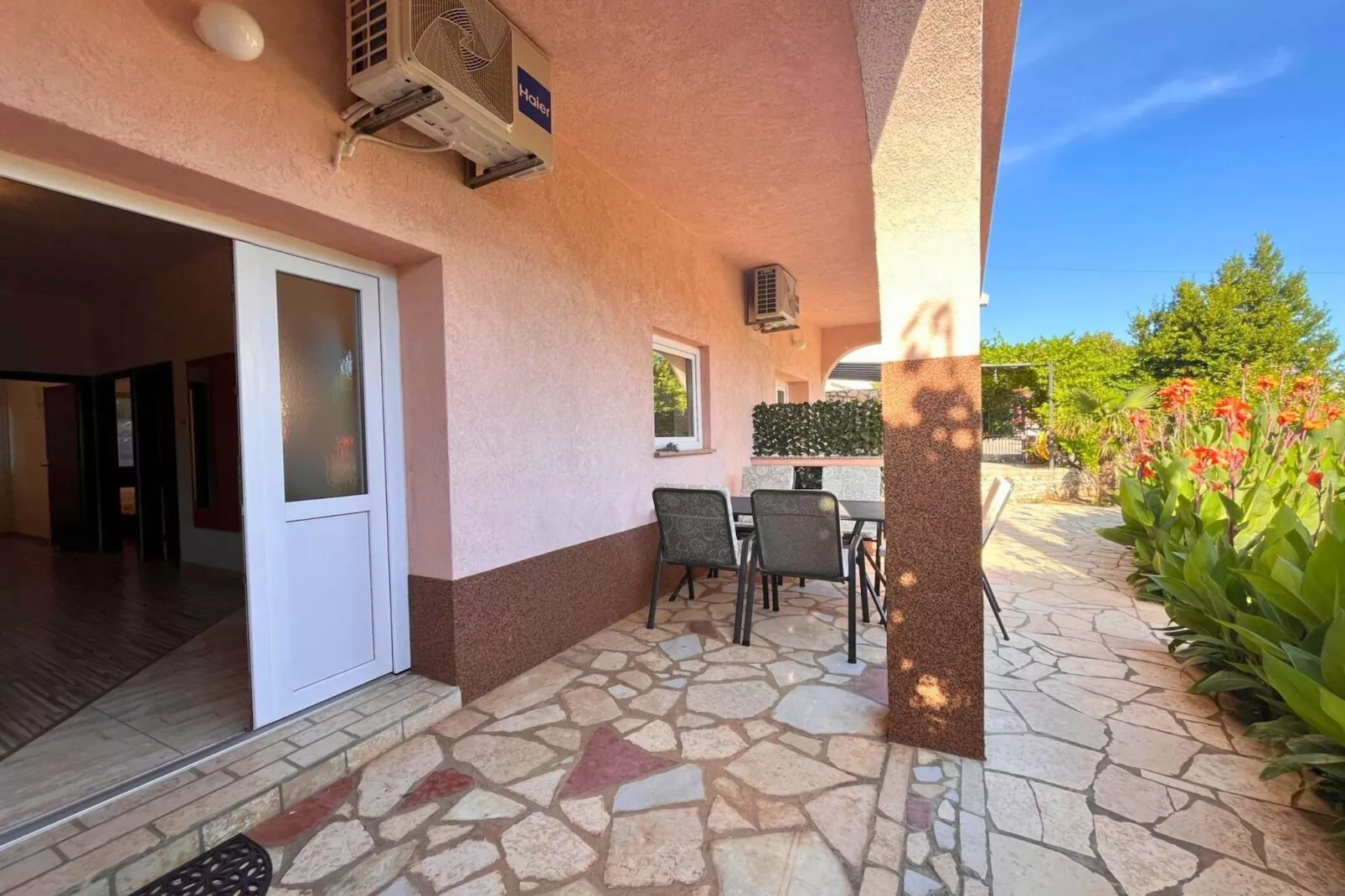 Apartments Butković -  Two Bedroom Apartments (A3)-Buitenlucht