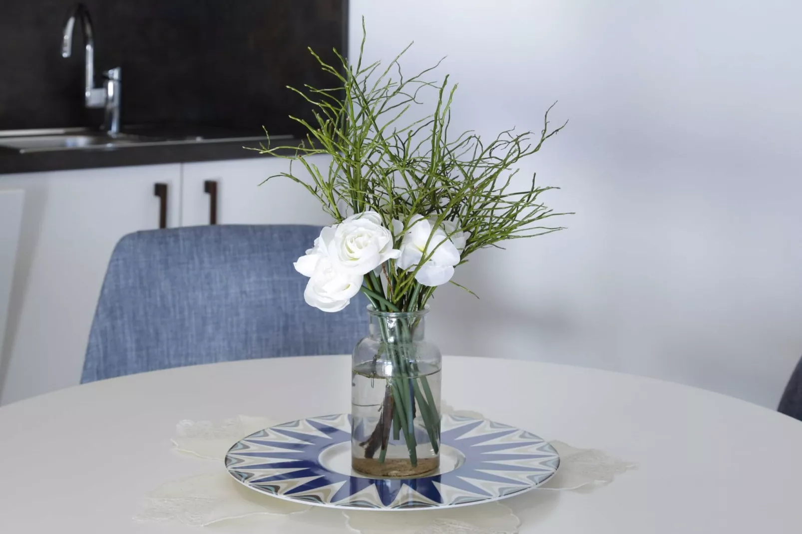 Mountain Vibrant and Timeless Apartment with Sauna - Studio Apartment with Terrace-Binnen