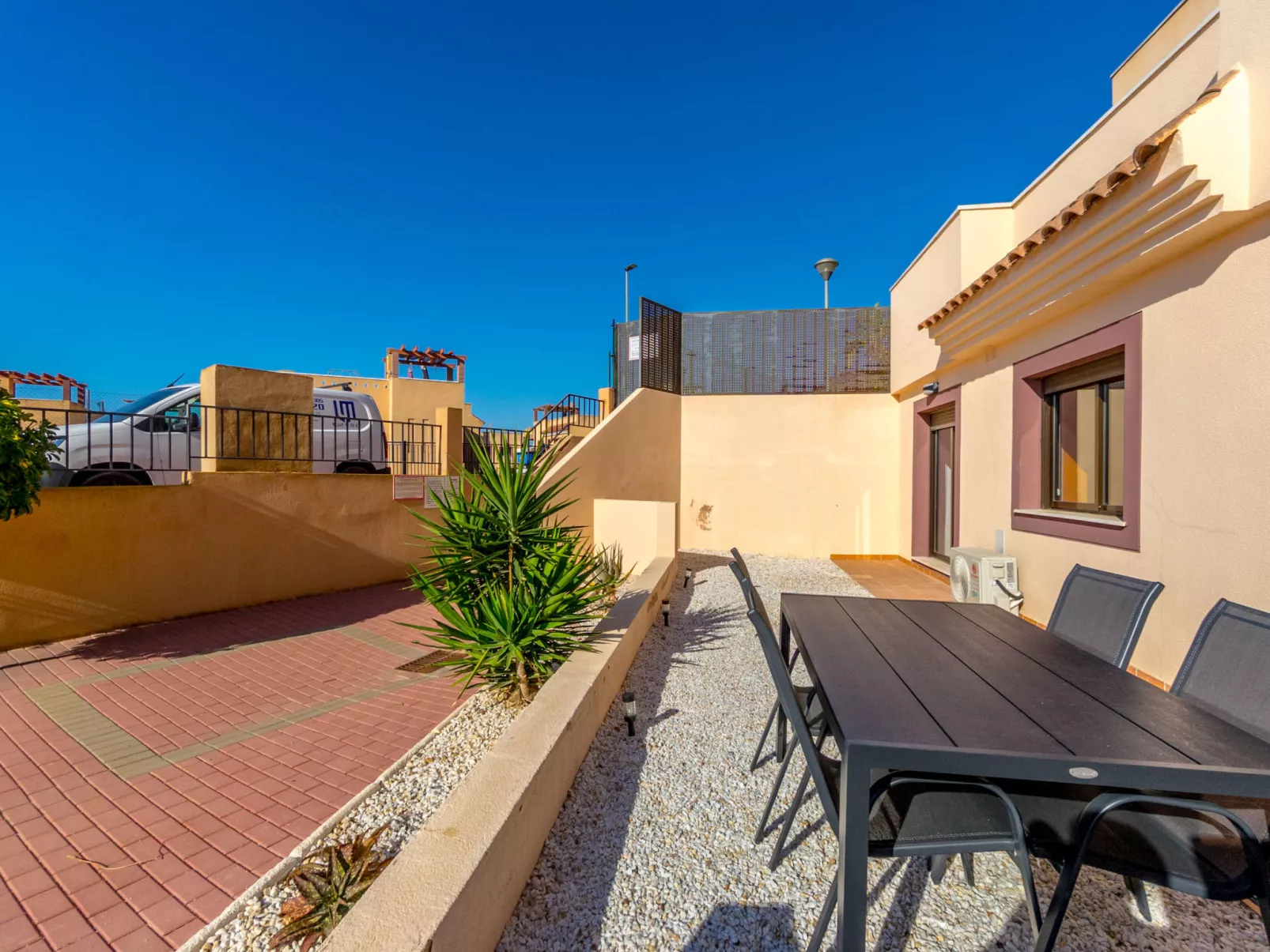 Collados Zieschang-Buiten