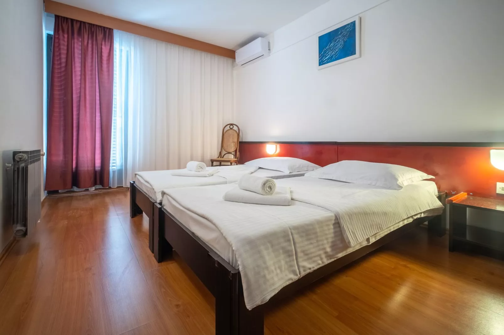 Hotel Issa - Double Room Sea View 7 - Slaapkamer