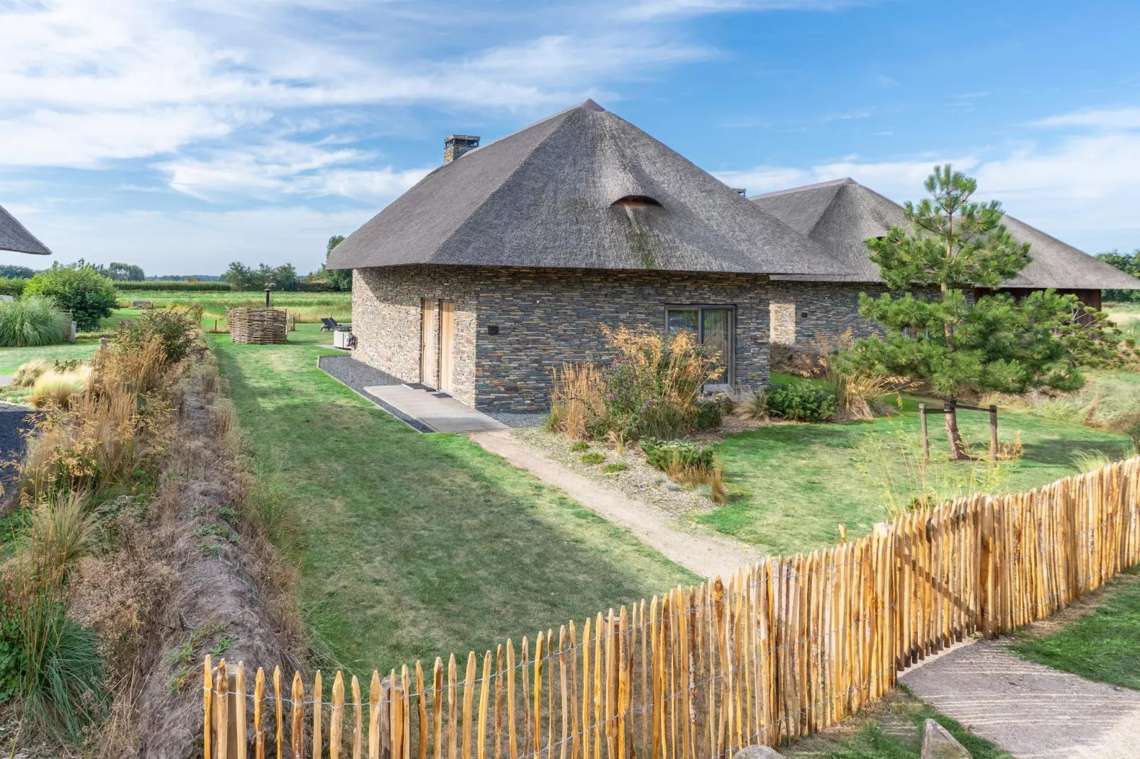 Villa Buytenplaats 187-Buitenkant zomer