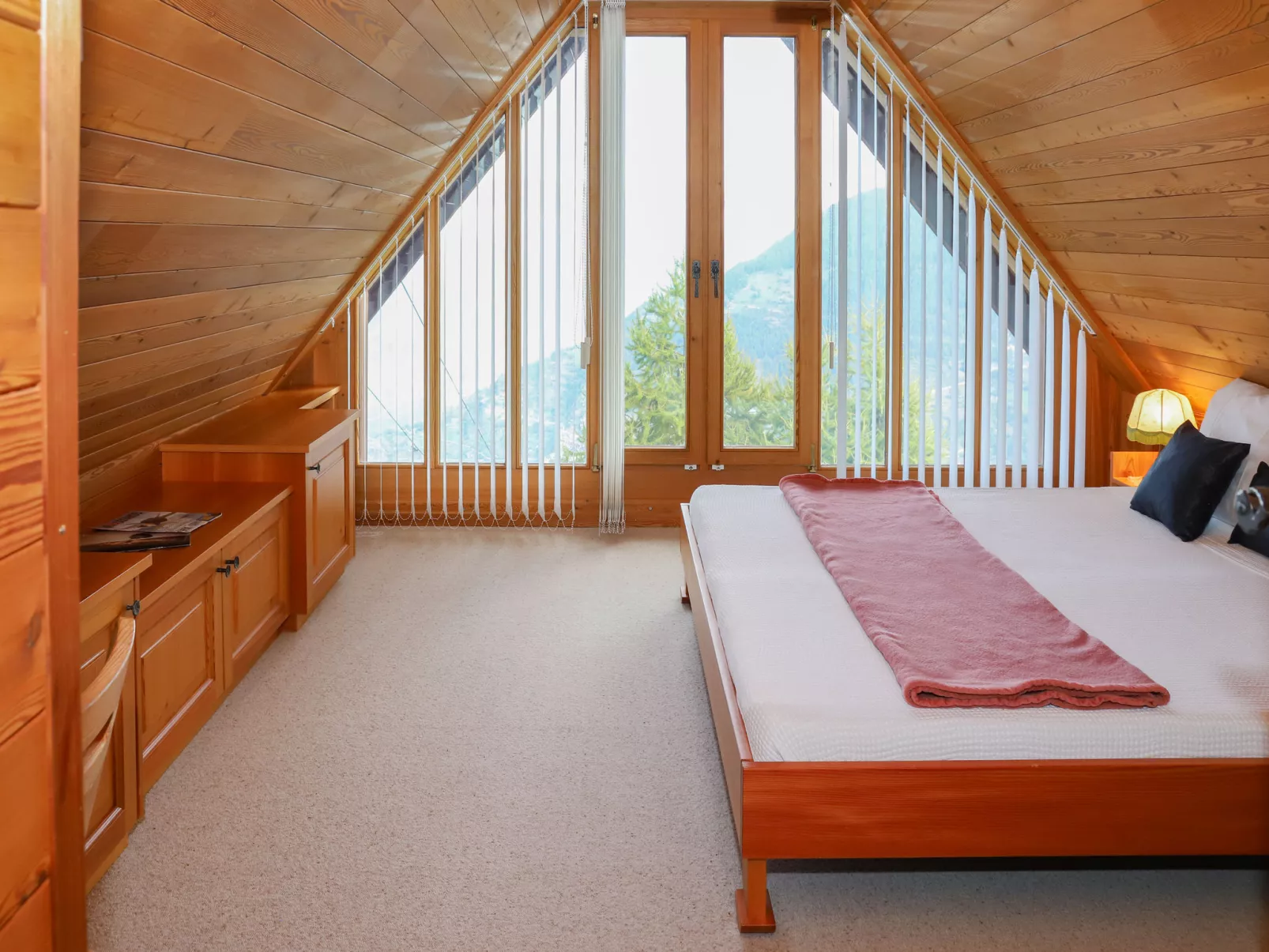 Chalet Les Portes-Binnen