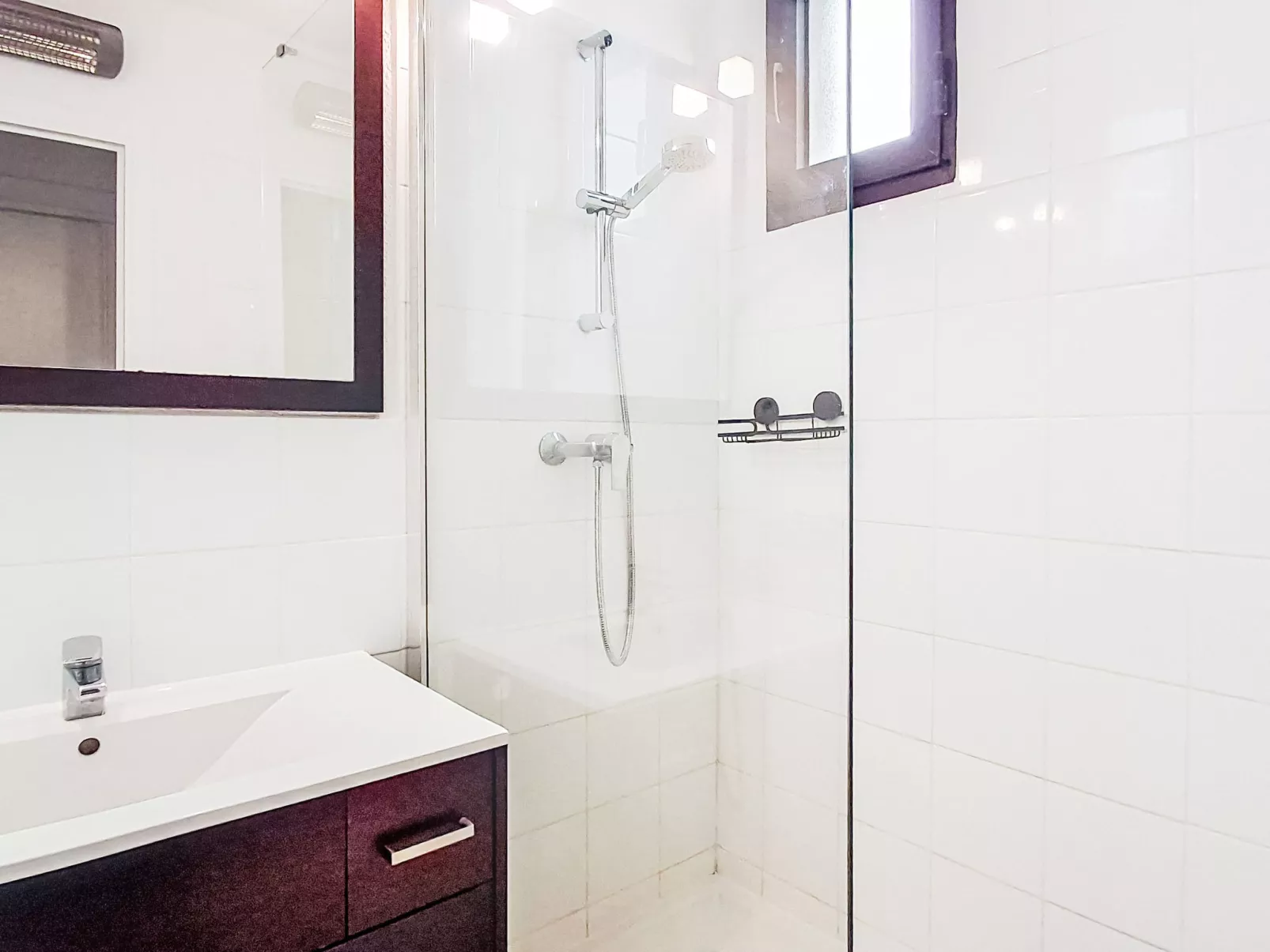 Le Luberon Loisirs-Binnen