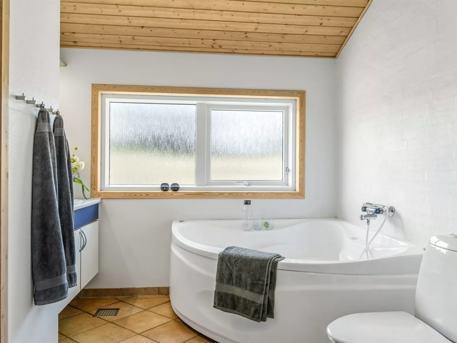 "Melita" - 2km from the sea-Binnen