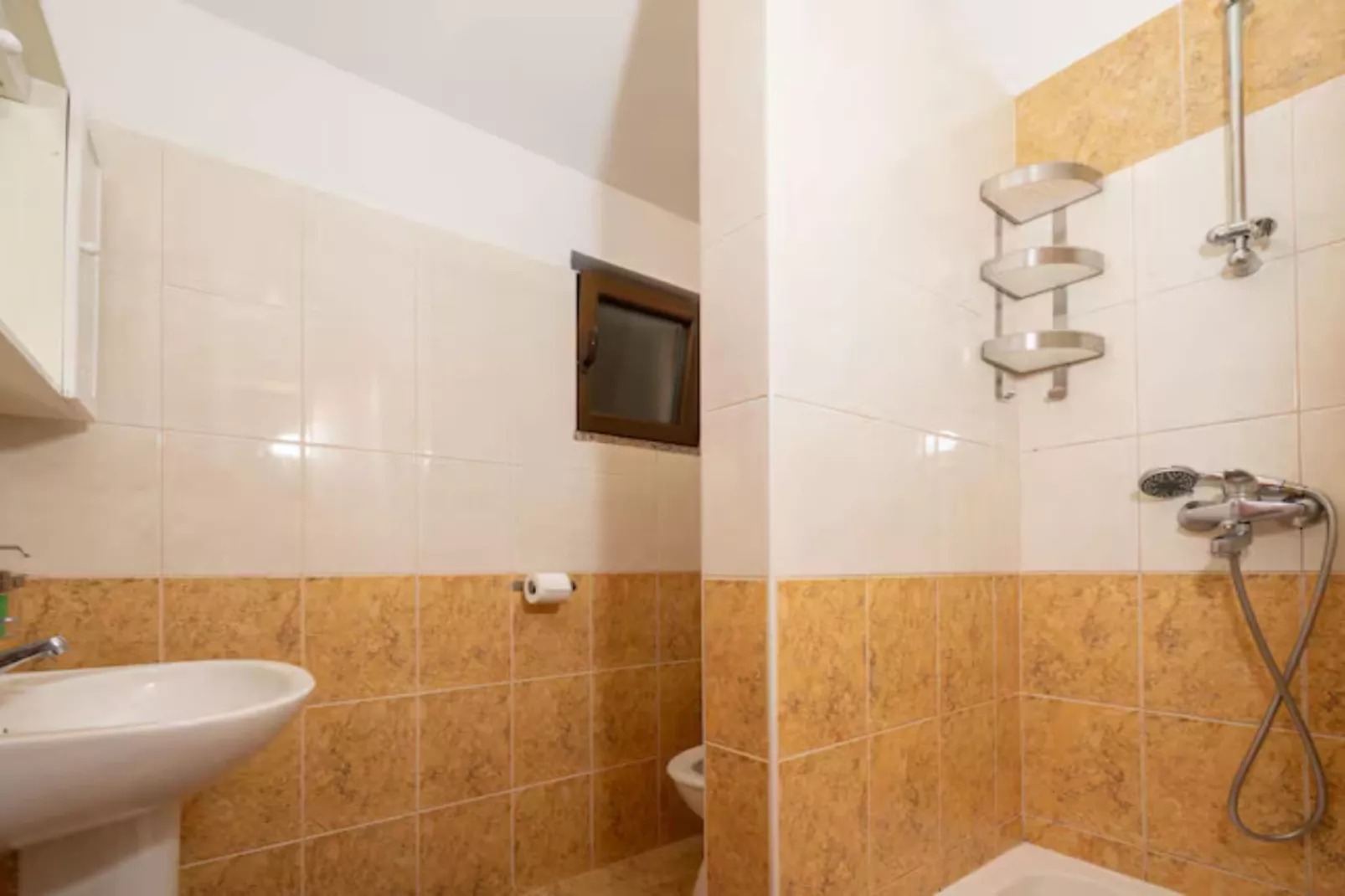 Villa Mima Pool Retreat - Five Bedroom Villa With Pool-Badkamer