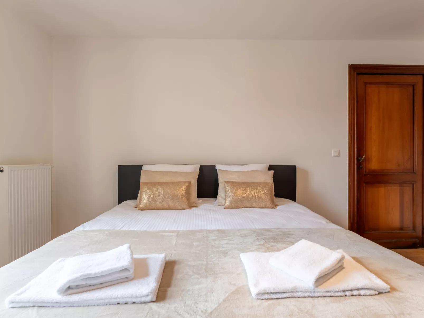 Notre Refuge - Your Belle Époque Escape-Binnen