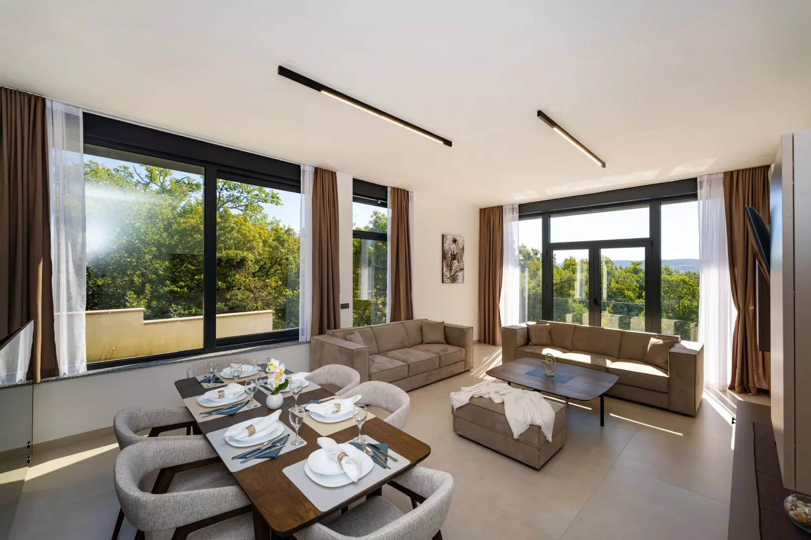 Sea view Villa Senti-Woonkamer