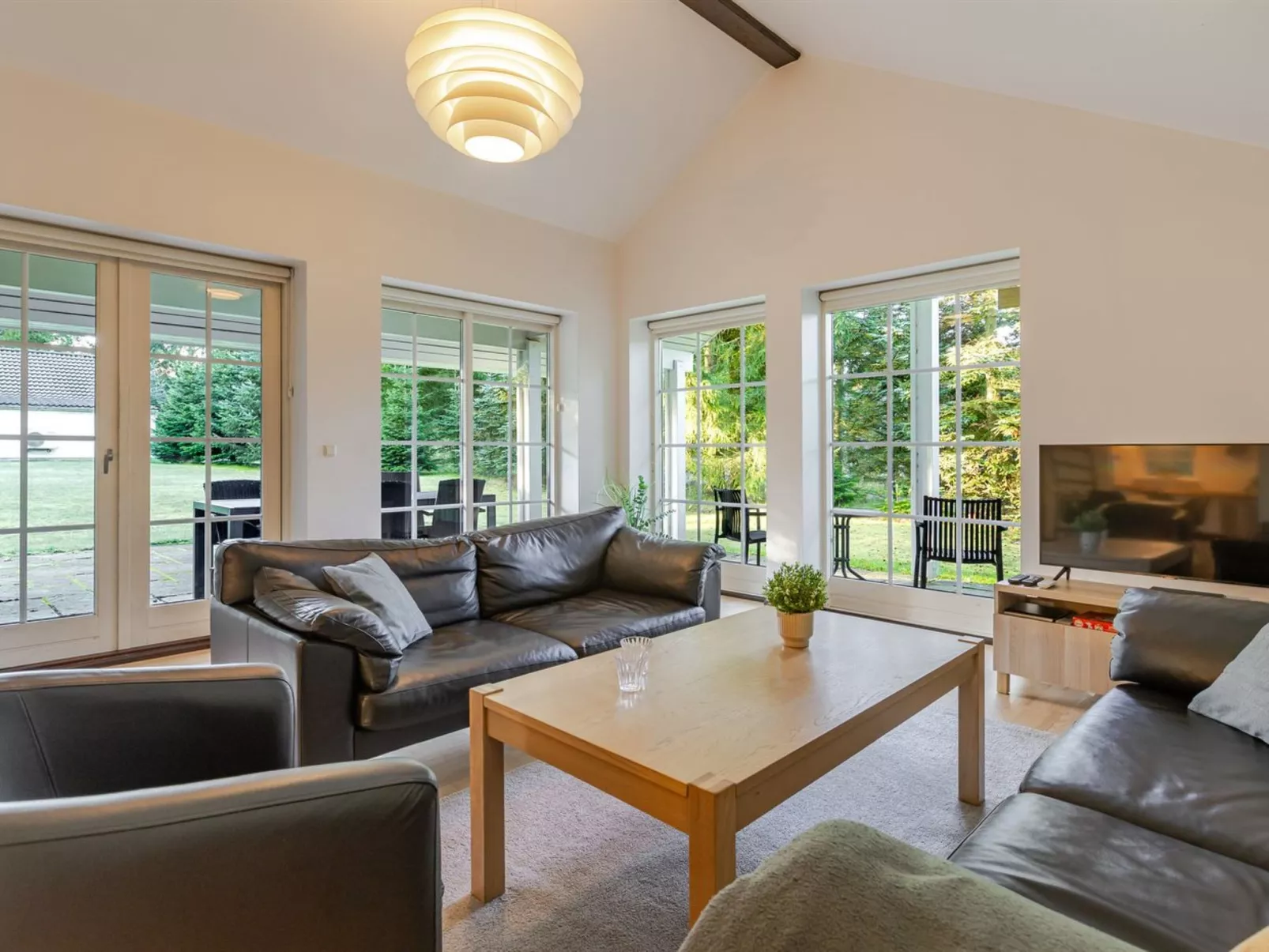 "Ørger" - 30km from the sea-Binnen