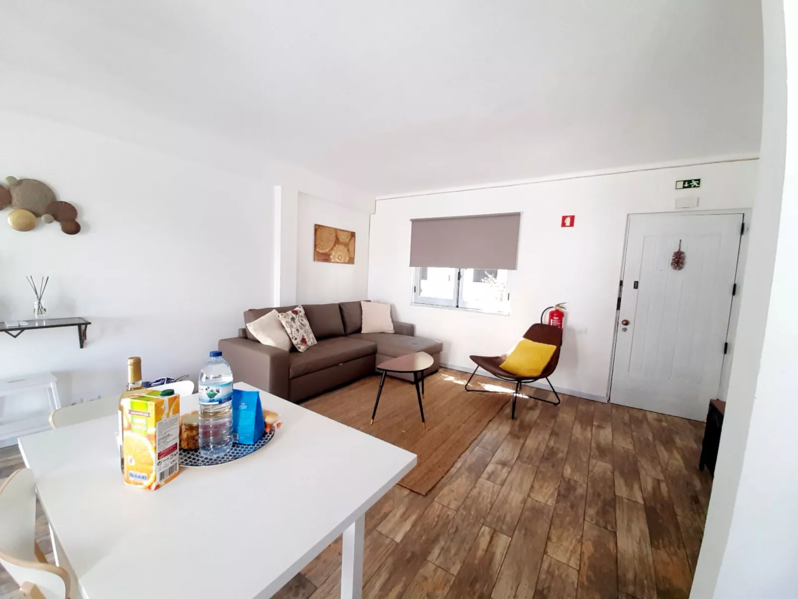 Patrick - Sunny Way-Binnen