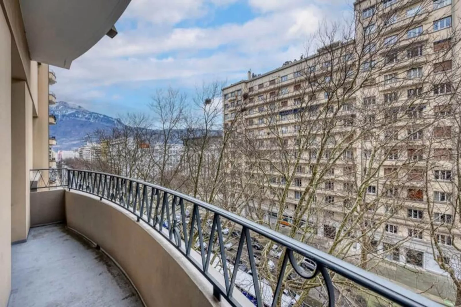 | The Precious 💎 Paul Mistral-Niet-getagd