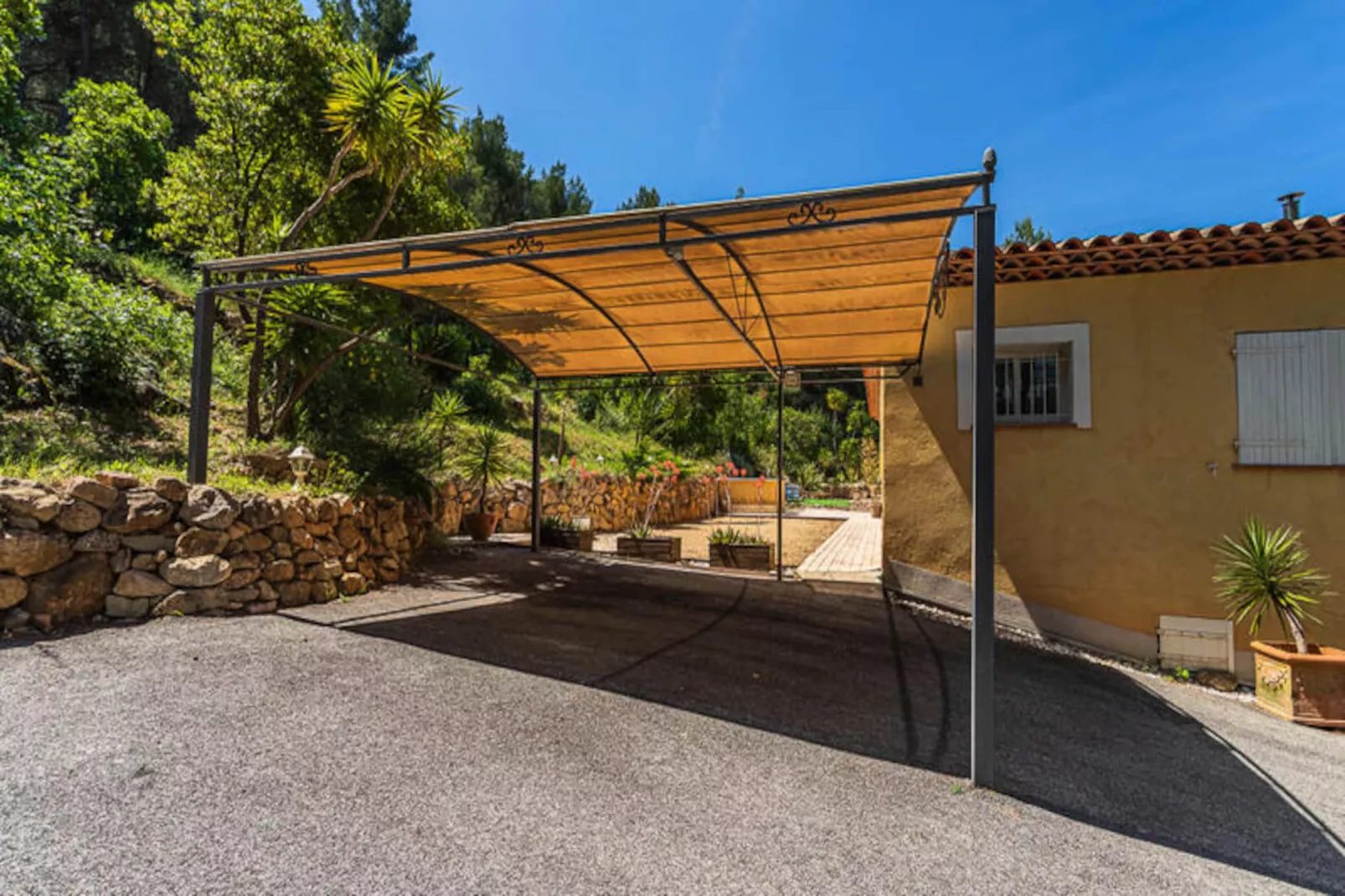 Villa De L'uba --Niet-getagd