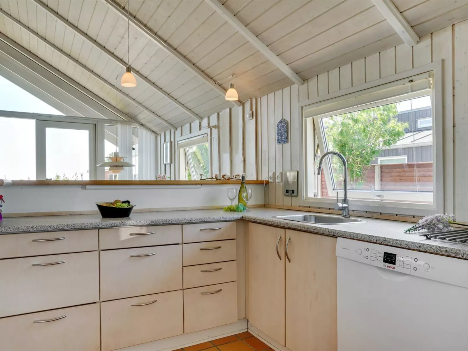 "Kaike" - 100m from the sea-Binnen