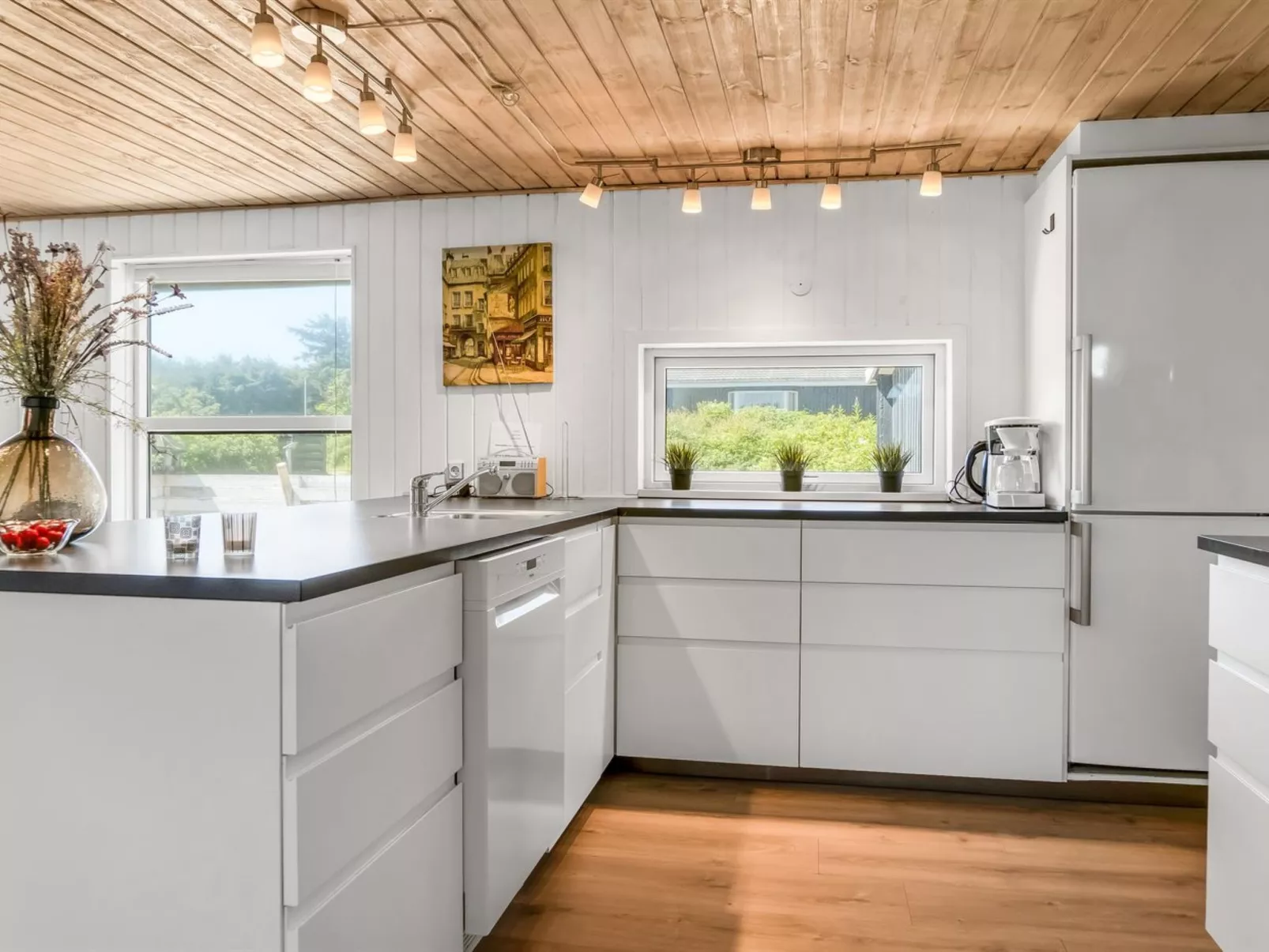 "Vilhelmiina" - 350m from the sea-Binnen