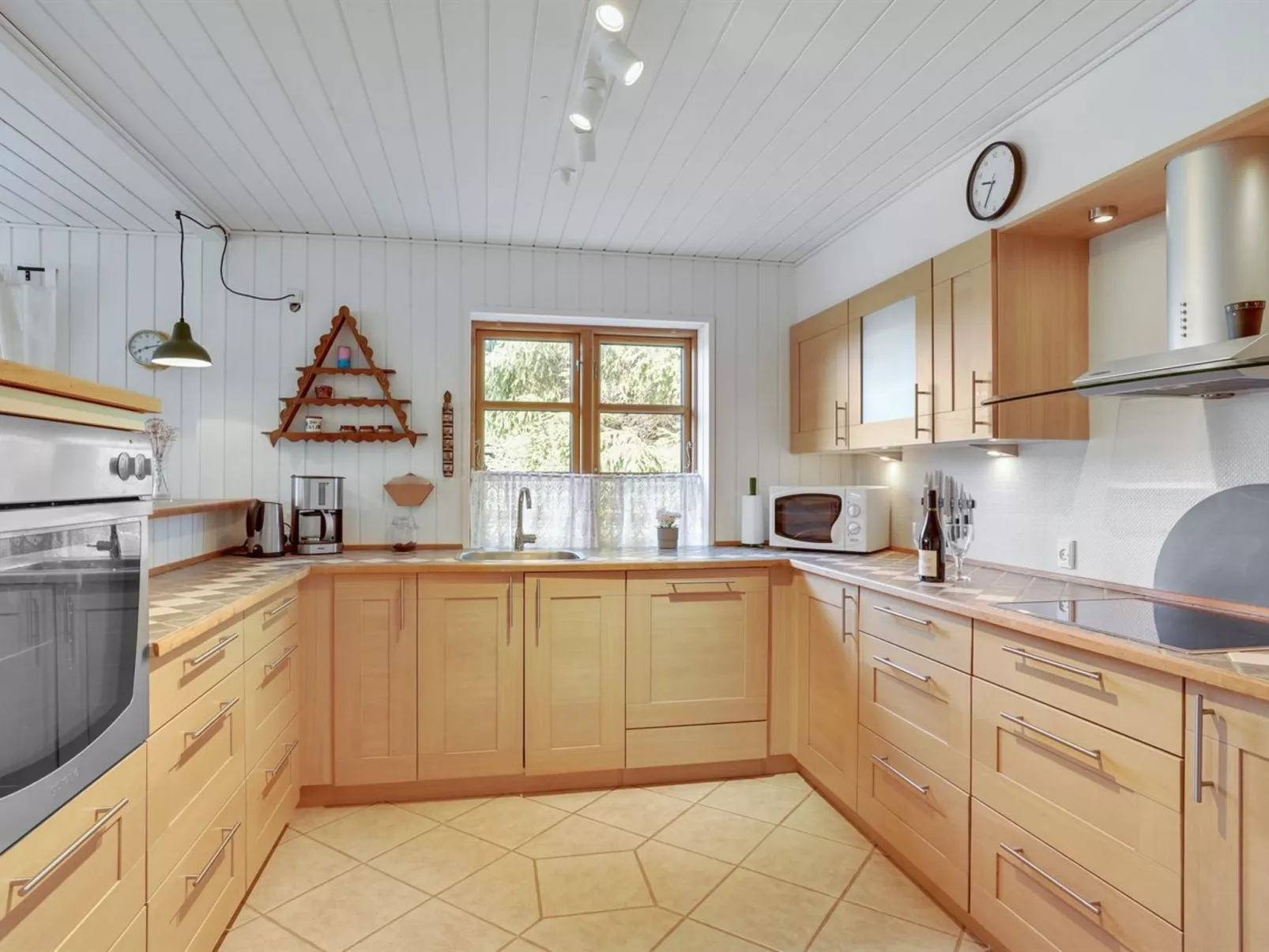 "Annegret" - 250m from the sea-Binnen