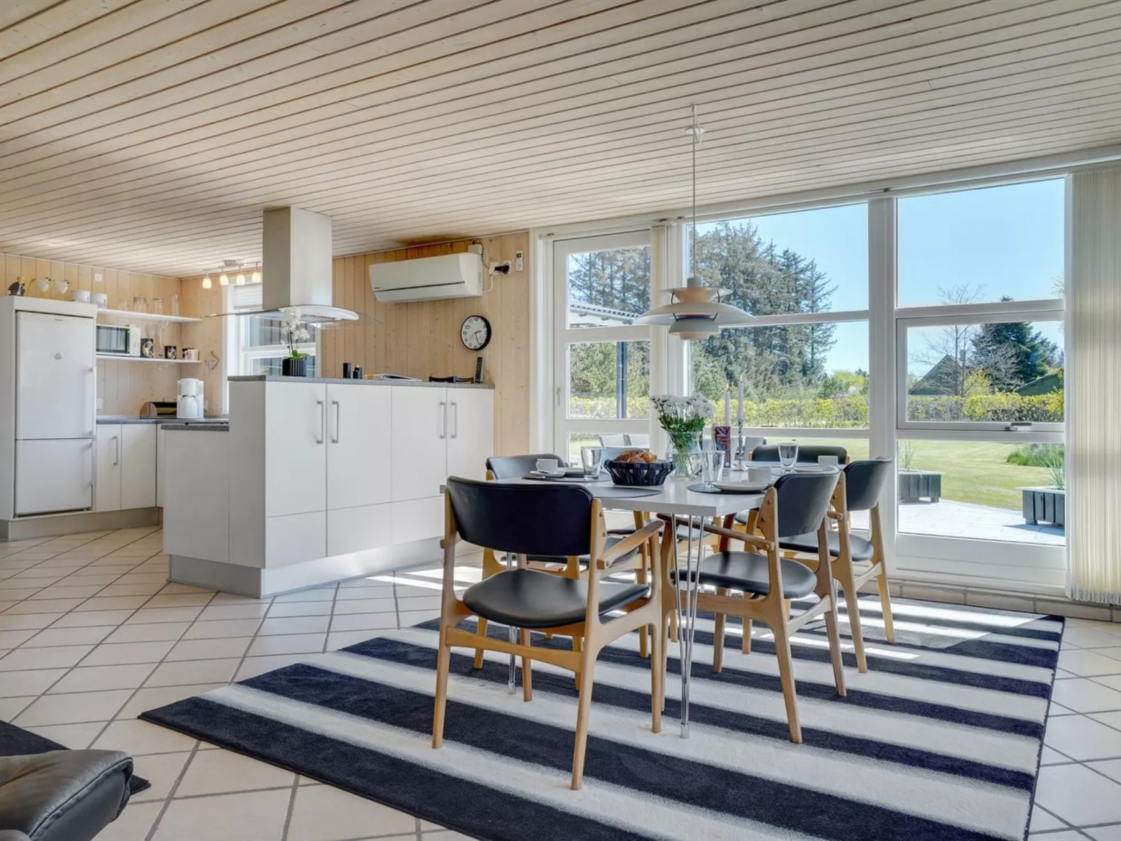 "Wilja" - 400m from the sea-Binnen