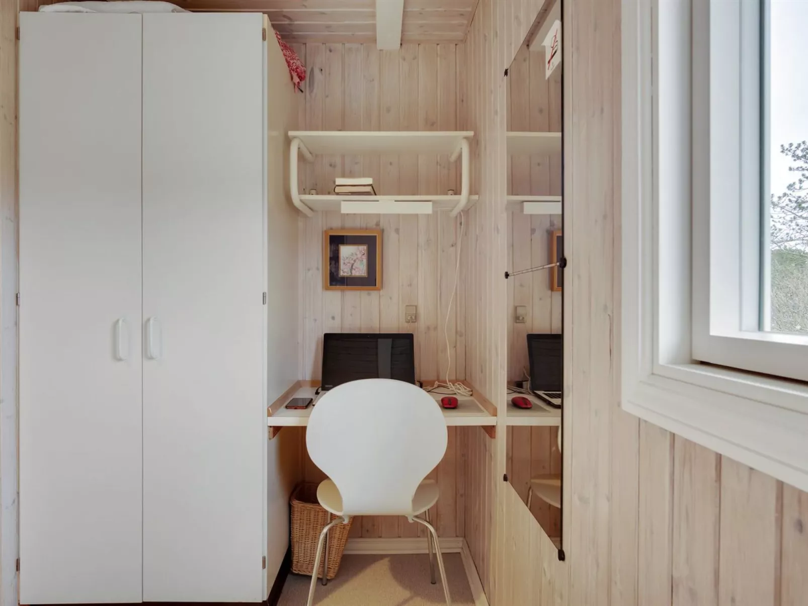 "Annli" - 1.5km from the sea-Binnen