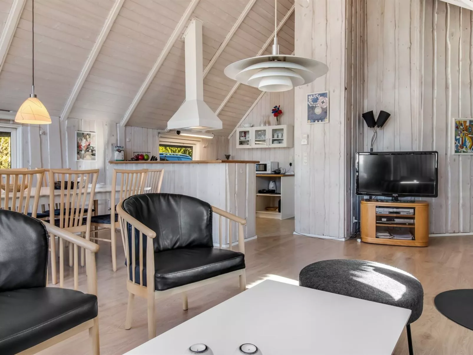 "Almina" - 1km from the sea-Binnen