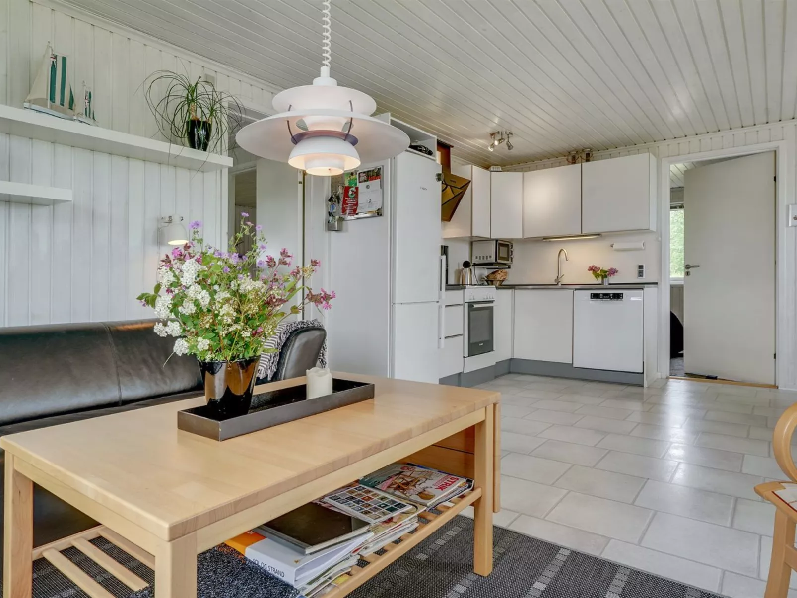 "Anastacia" - 75m from the sea-Binnen