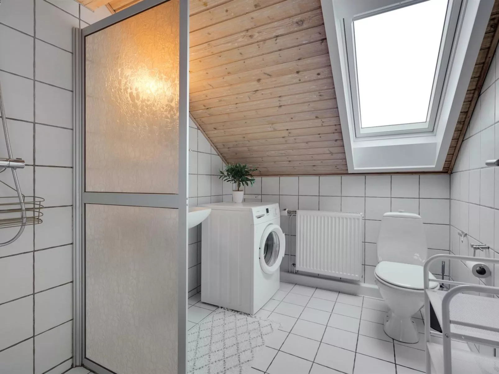 "Akim" - 2km from the sea-Binnen