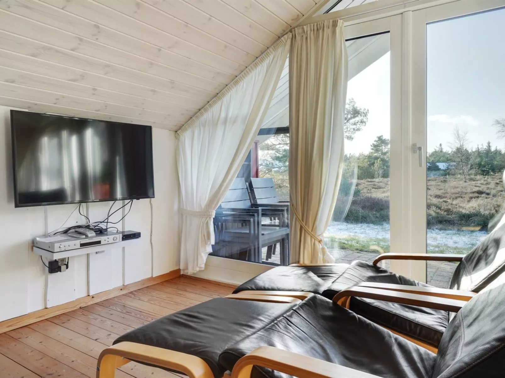 "Andriette" - 4.5km from the sea-Binnen